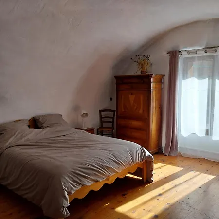 Chez Tino Saint-Pons (Alpes-de-Haute-Provence)